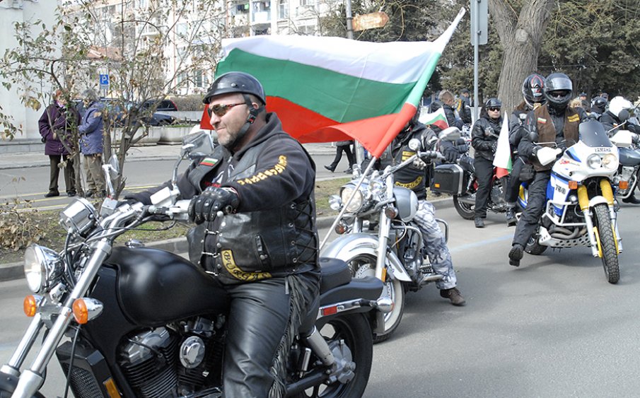 По време на шествието личеше добрата организация на моторджиите/ Снимки Татяна БАЙКУШЕВА