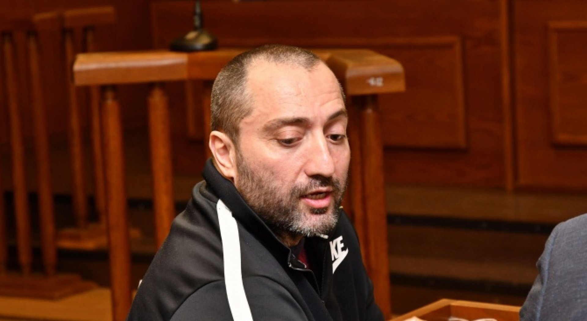 Грешка в обвинението към Очите: Няма как да бъде съден за наркотици и изнудване чрез заплахи - E-Burgas.com