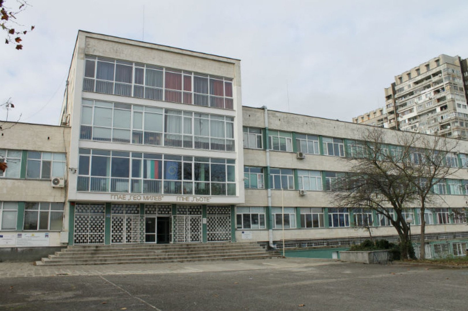 Днес стават ясни незаетите места в гимназиите след второ класиране - E-Burgas.com