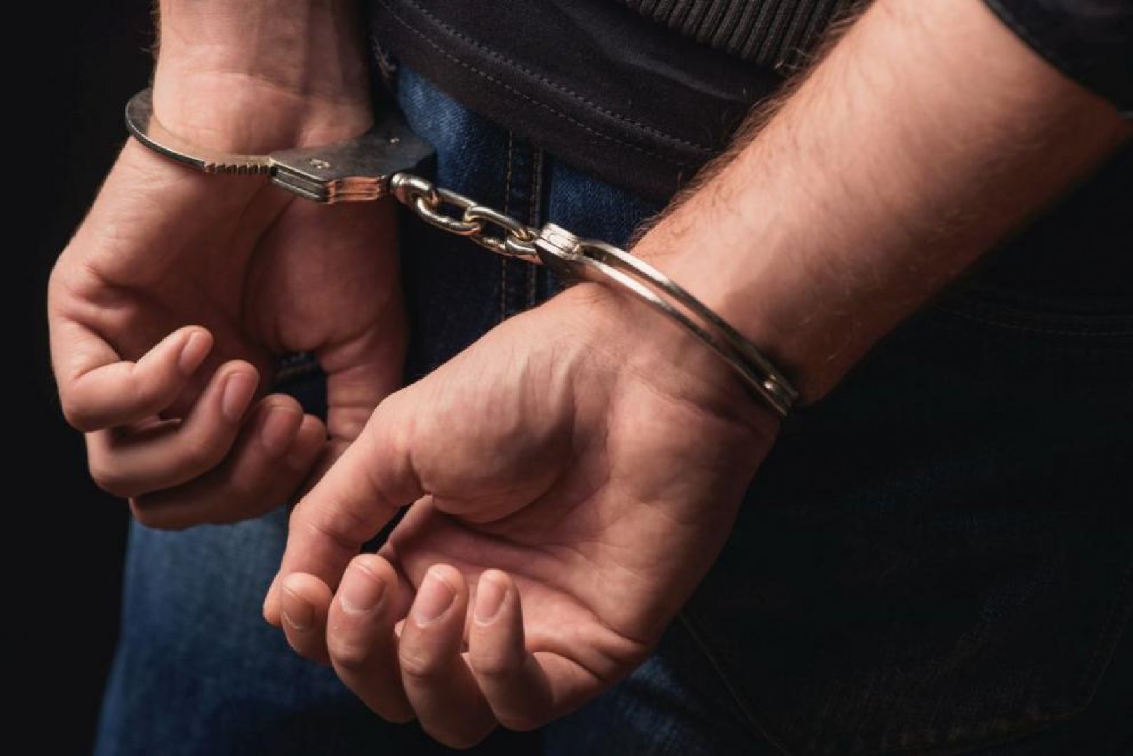 Арестуваха четирима заради онлайн сексуална експлоатация на деца - E-Burgas.com
