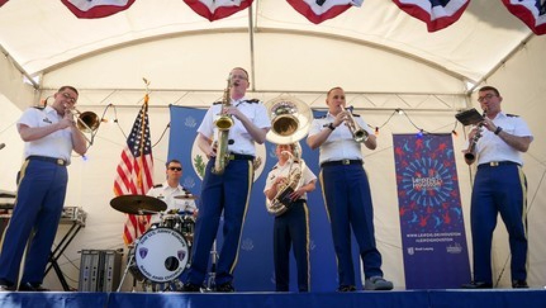  Автентичният американски Диксиленд бенд ще пренесе бургазлии днес в 30-те години на Ню Орлиънс - E-Burgas.com