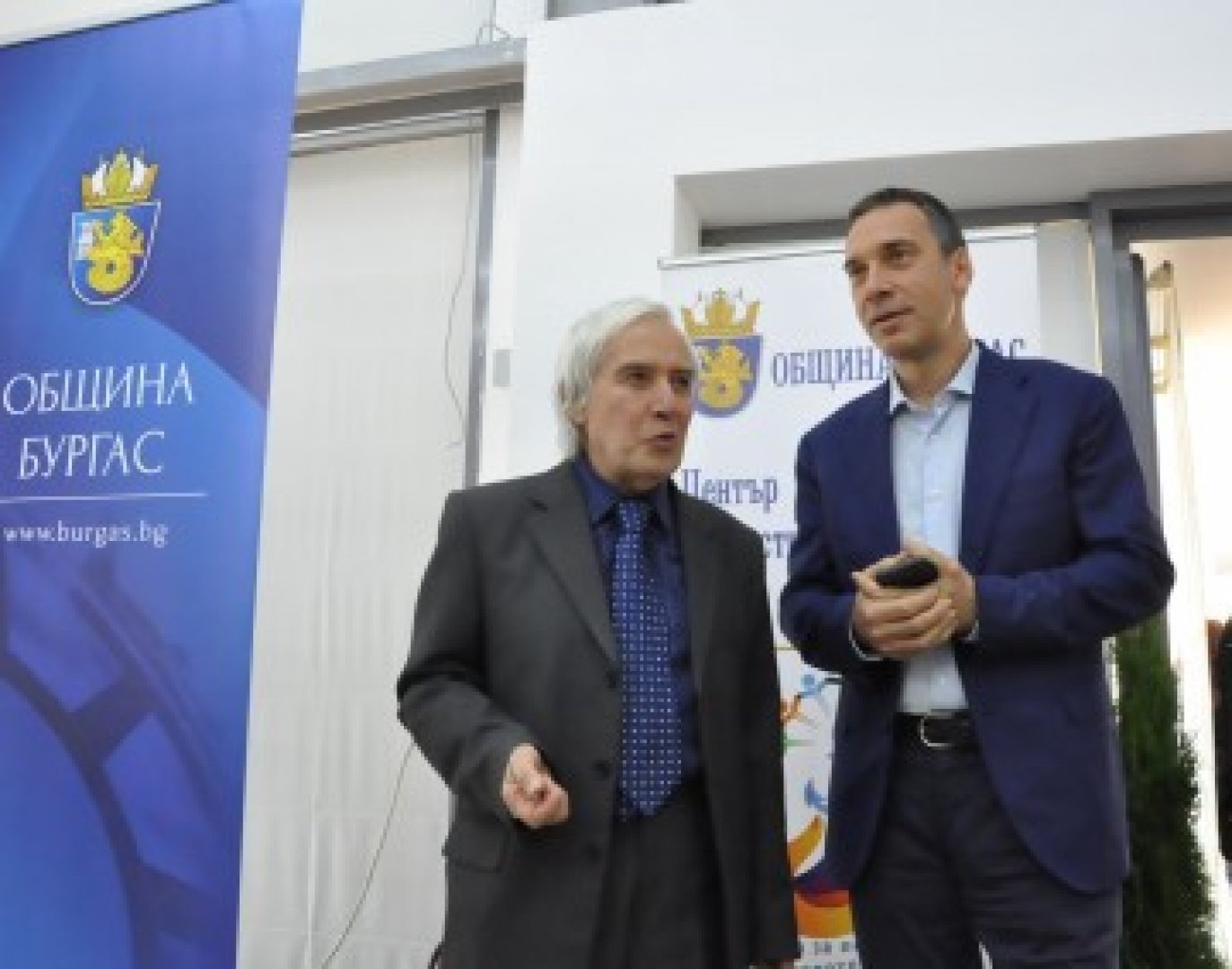  Златният физик на България Теодосий Теодосиев провежда обучителен семинар в Бургас - E-Burgas.com