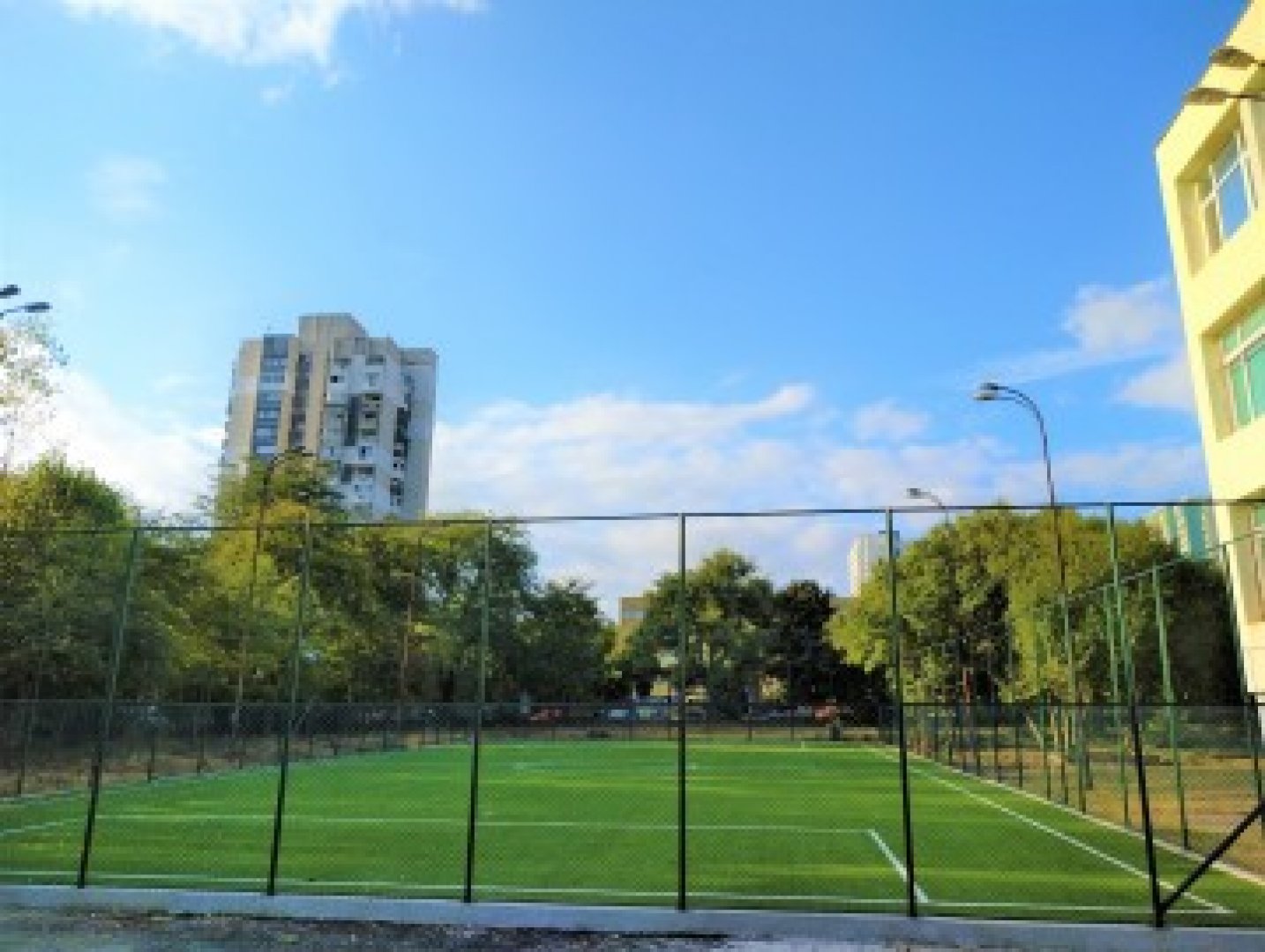 В „Зорница“ изграждат нови спортни площадки, детски кътове и паркоместа - E-Burgas.com