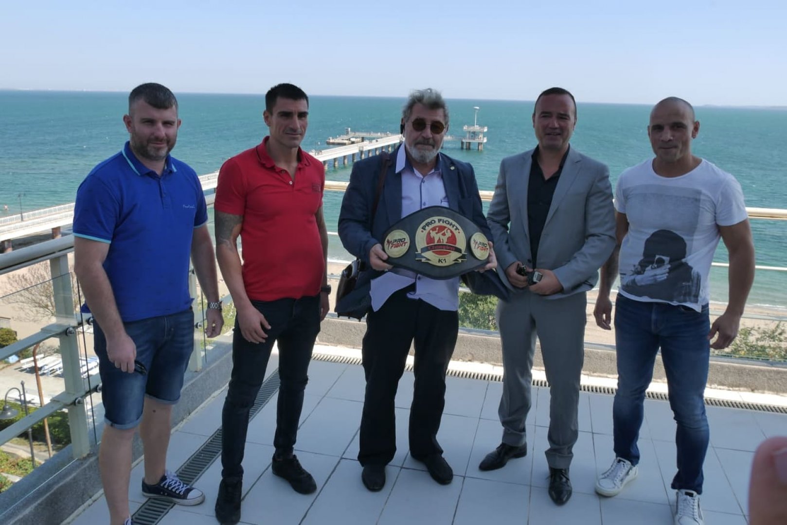 Атанас Божилов: Ще се боря шампионският пояс да остане в Бургас - E-Burgas.com