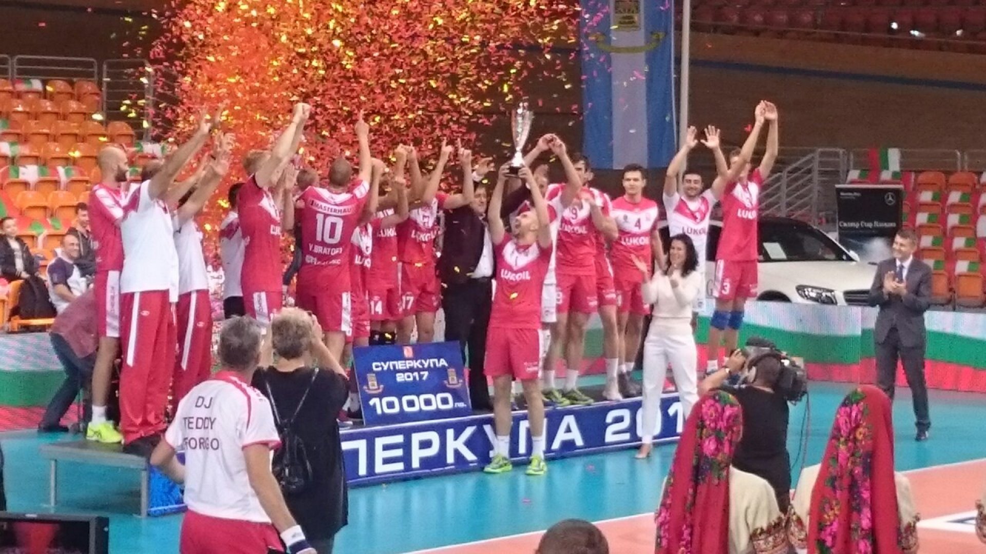  Шампионът по волейбол „Нефтохимик“ започна ударно срещу ЦСКА новия сезон в Суперлигата - E-Burgas.com