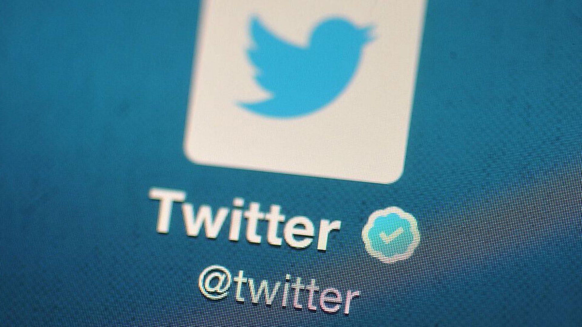 Twitter признаха злоупотреба с телефонни номера на потребители - E-Burgas.com