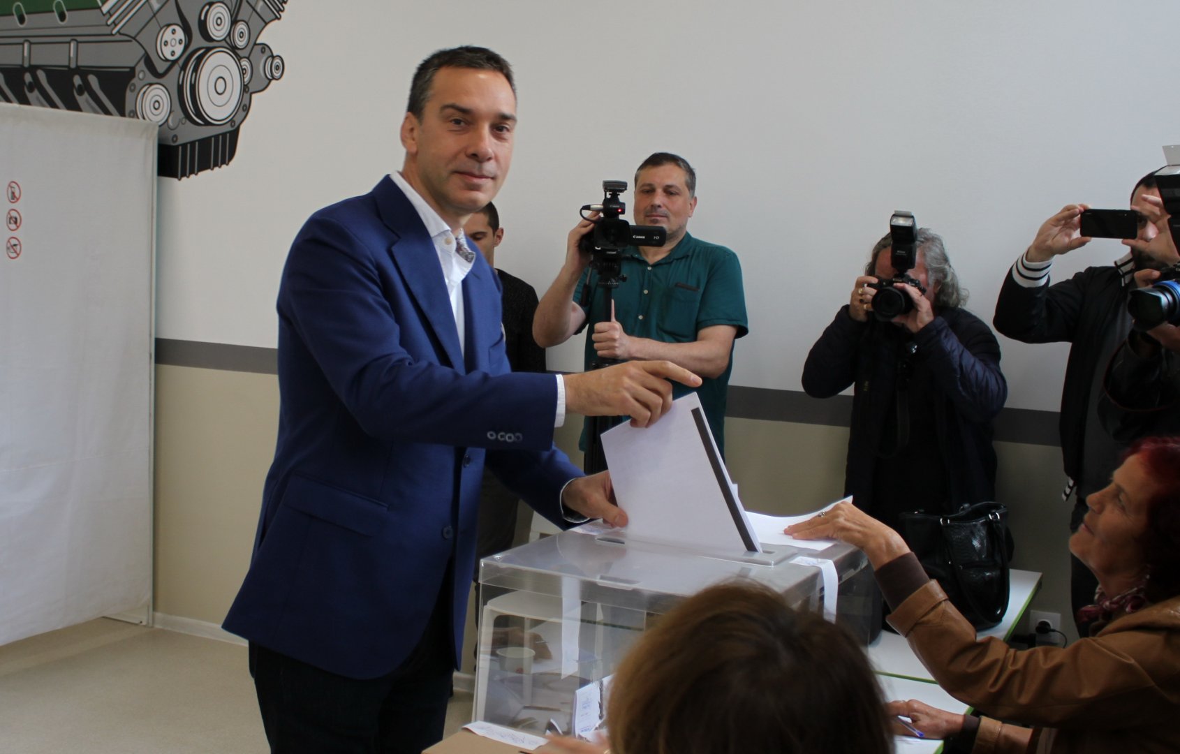 Димитър Николов: Гласувах за това Бургас да продължи напред с по-висока скорост - E-Burgas.com