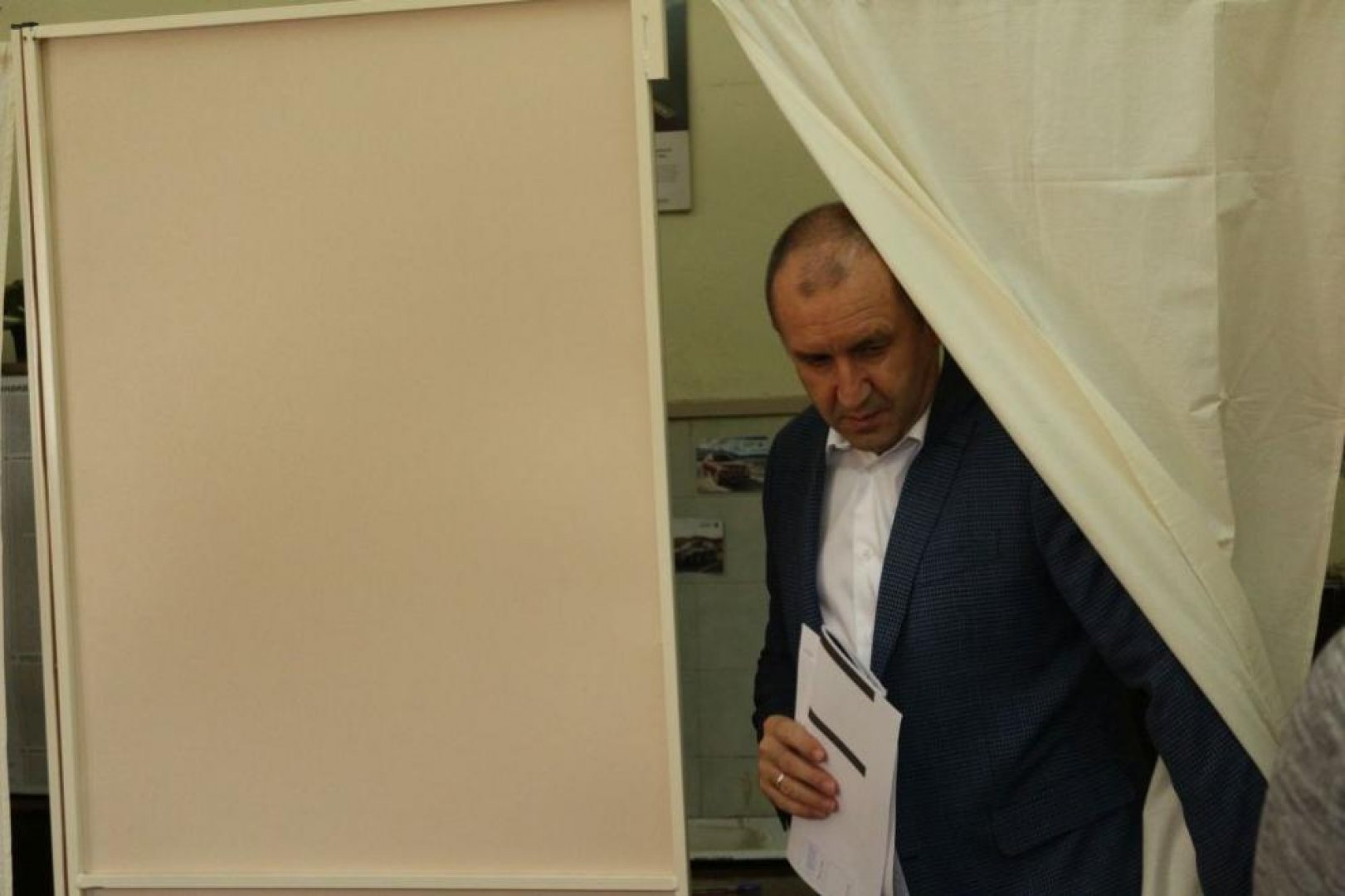 Румен Радев: Гласувайте, за да няма манипулации - E-Burgas.com