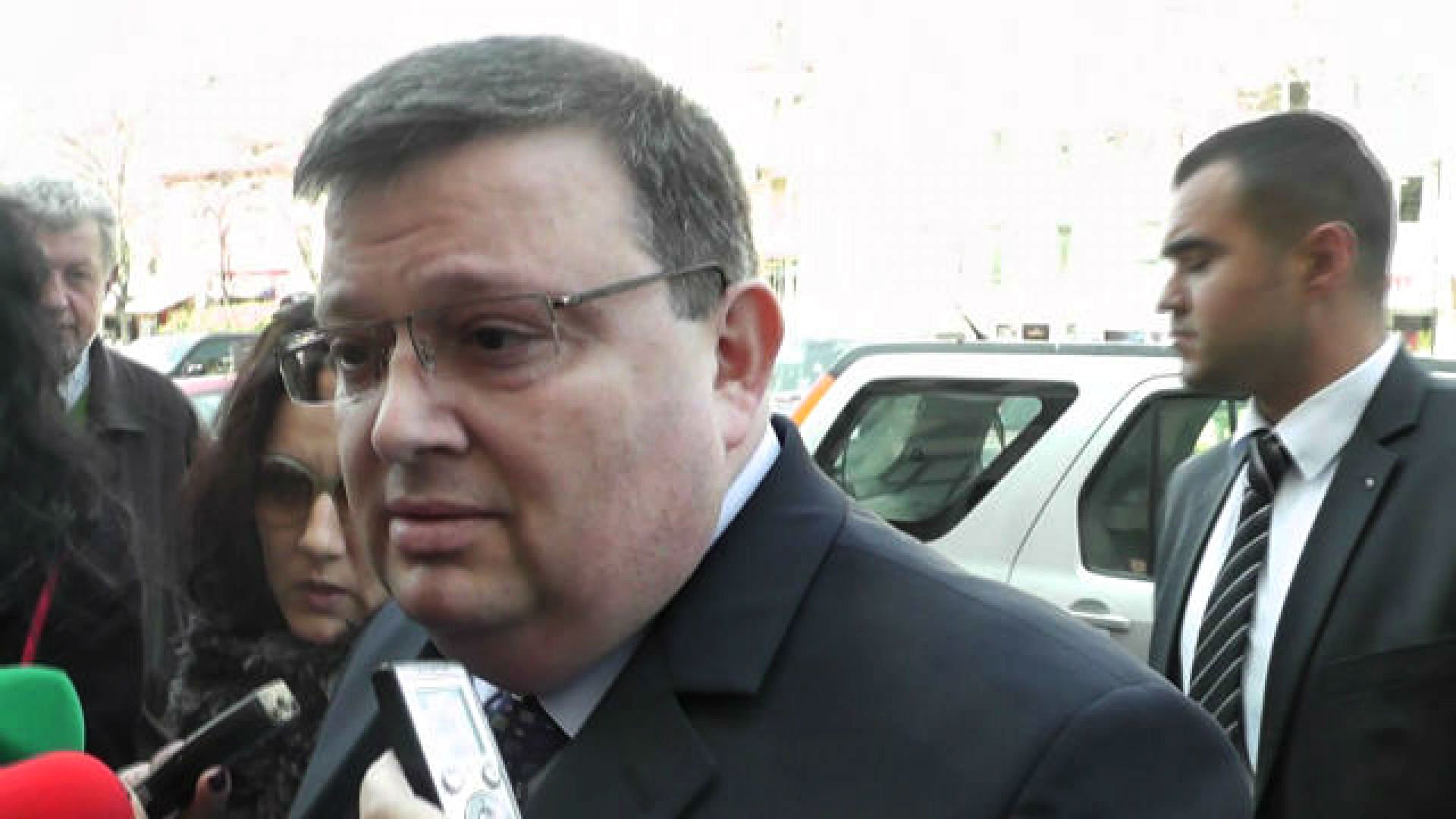 Цацаров: Арестите в Несебър няма да повлияят на изборния процес - E-Burgas.com