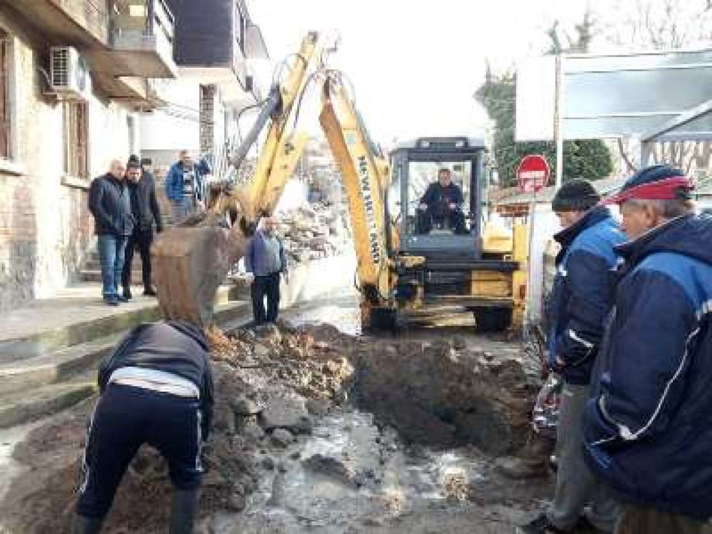 Авария остави Стария Созопол без вода преди Бъдни вечер, взимат спешни мерки - E-Burgas.com