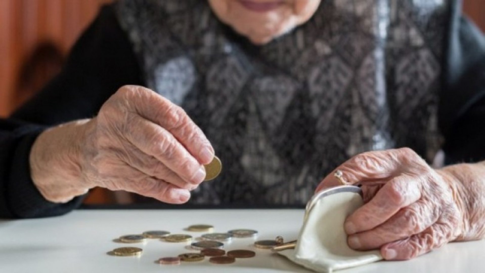 Родните пенсионери три пъти по-бедни от германските   - E-Burgas.com