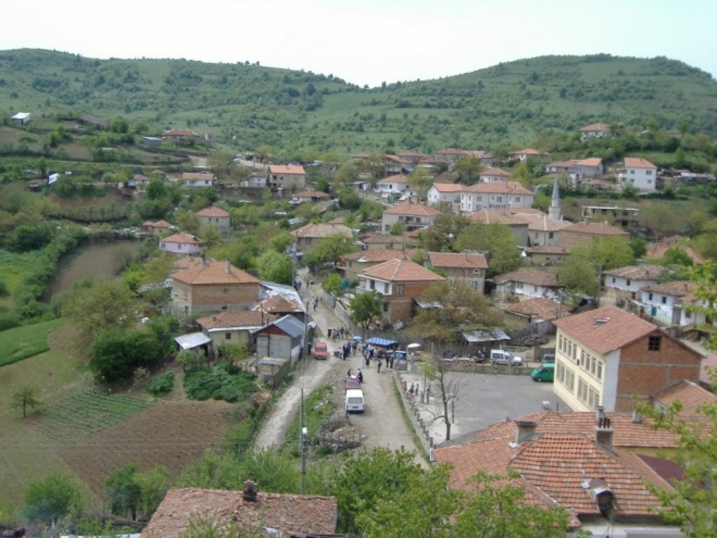 Коронавирусът налази още една бургаска община, заразено е семейство в Руенско - E-Burgas.com