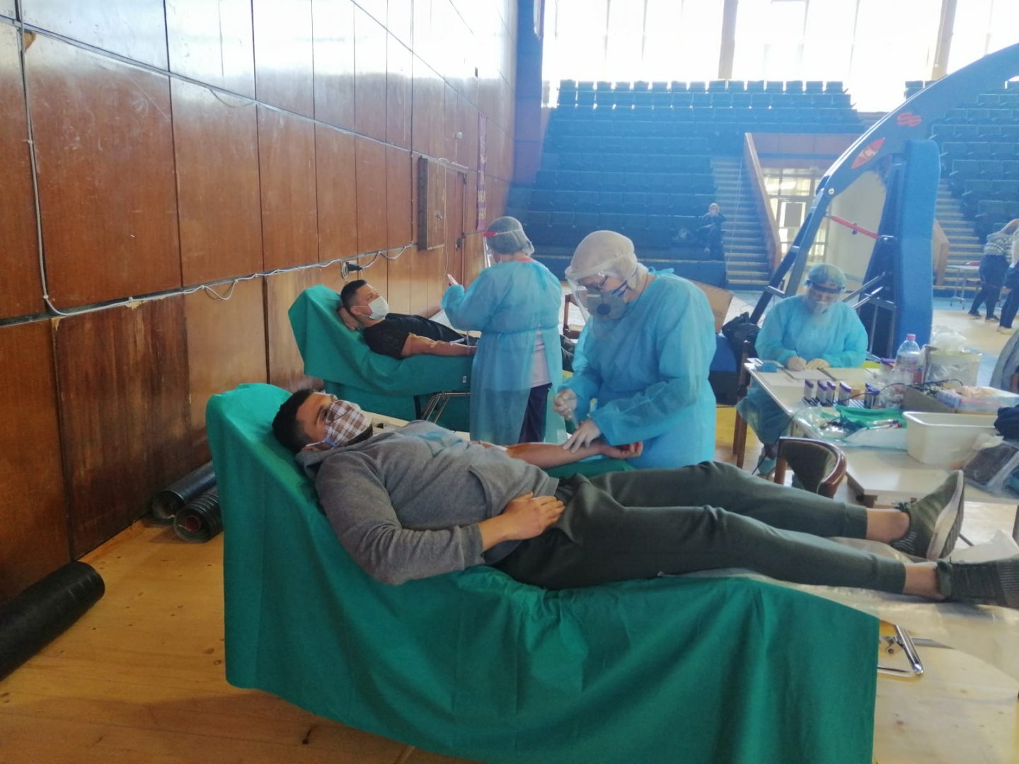 Добрият пример! Бургаски спортисти дариха кръв за УМБАЛ-Бургас - E-Burgas.com