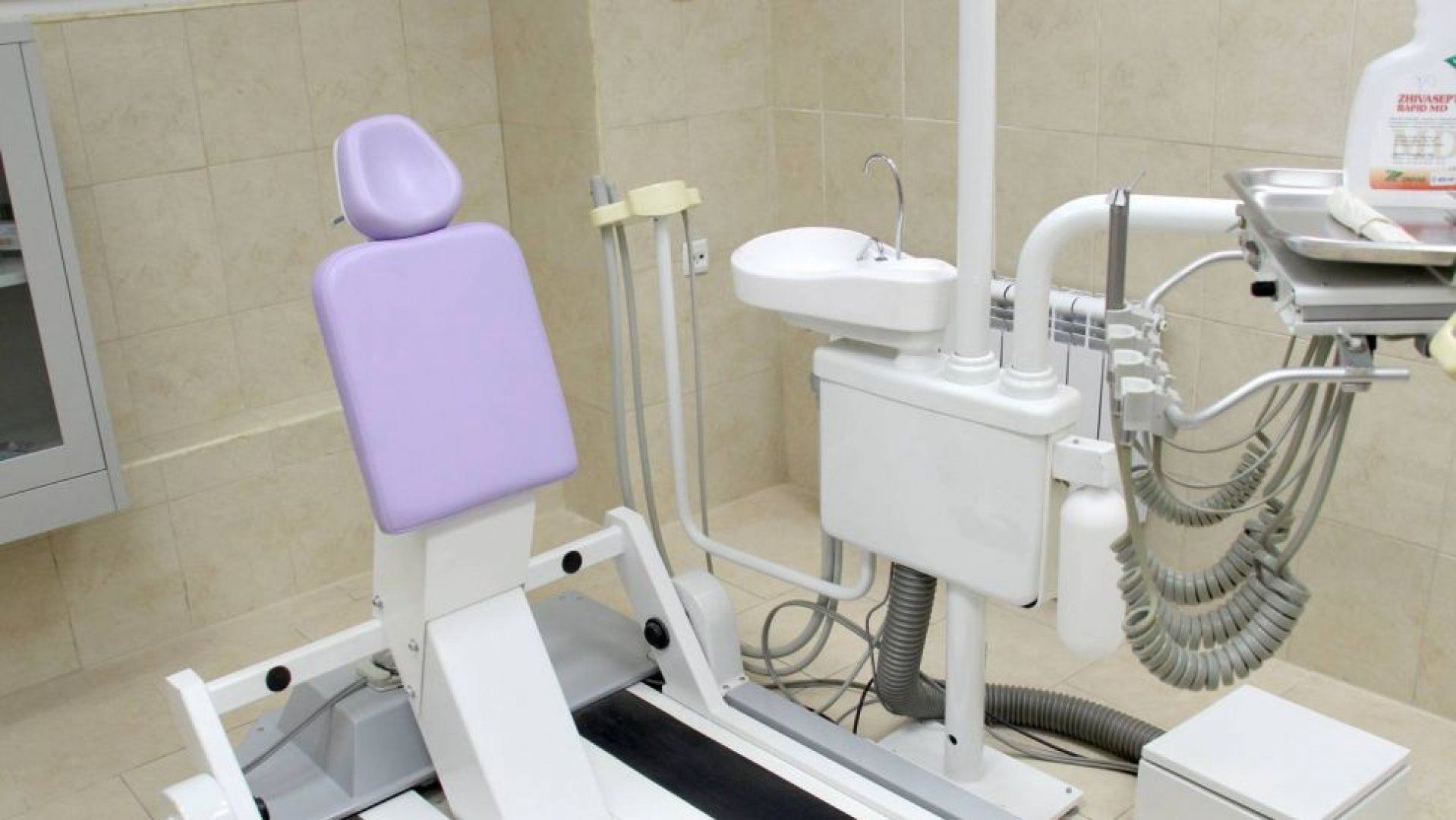 Изследваха всички стоматолози в Бургас, няма нито един заразен - E-Burgas.com