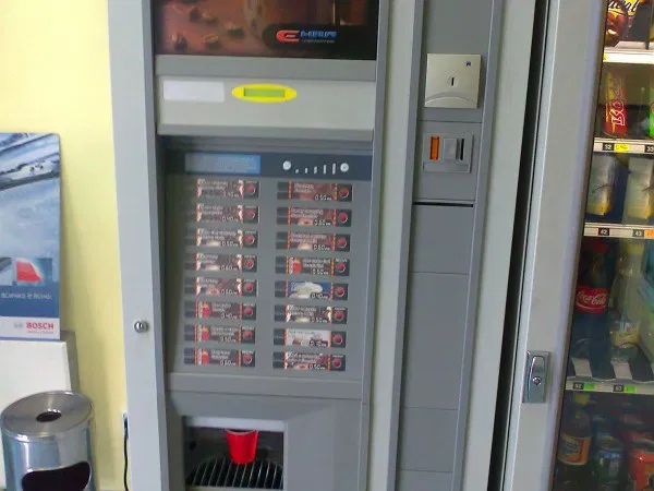 Уличните кафе автомати в Бургас отново са достъпни - E-Burgas.com
