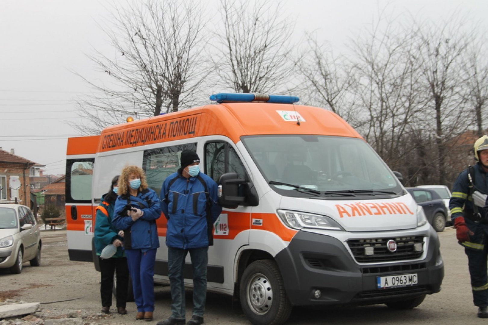 Микробус с осем души се обърна край Малко Търново, две жени са ранени - E-Burgas.com