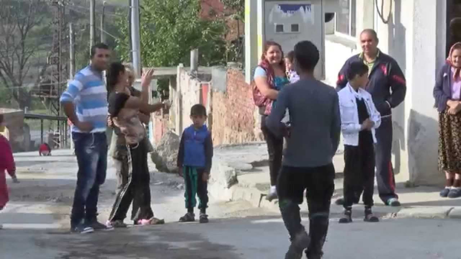 Близо 500 роми са под карантина в сливенския квартал 