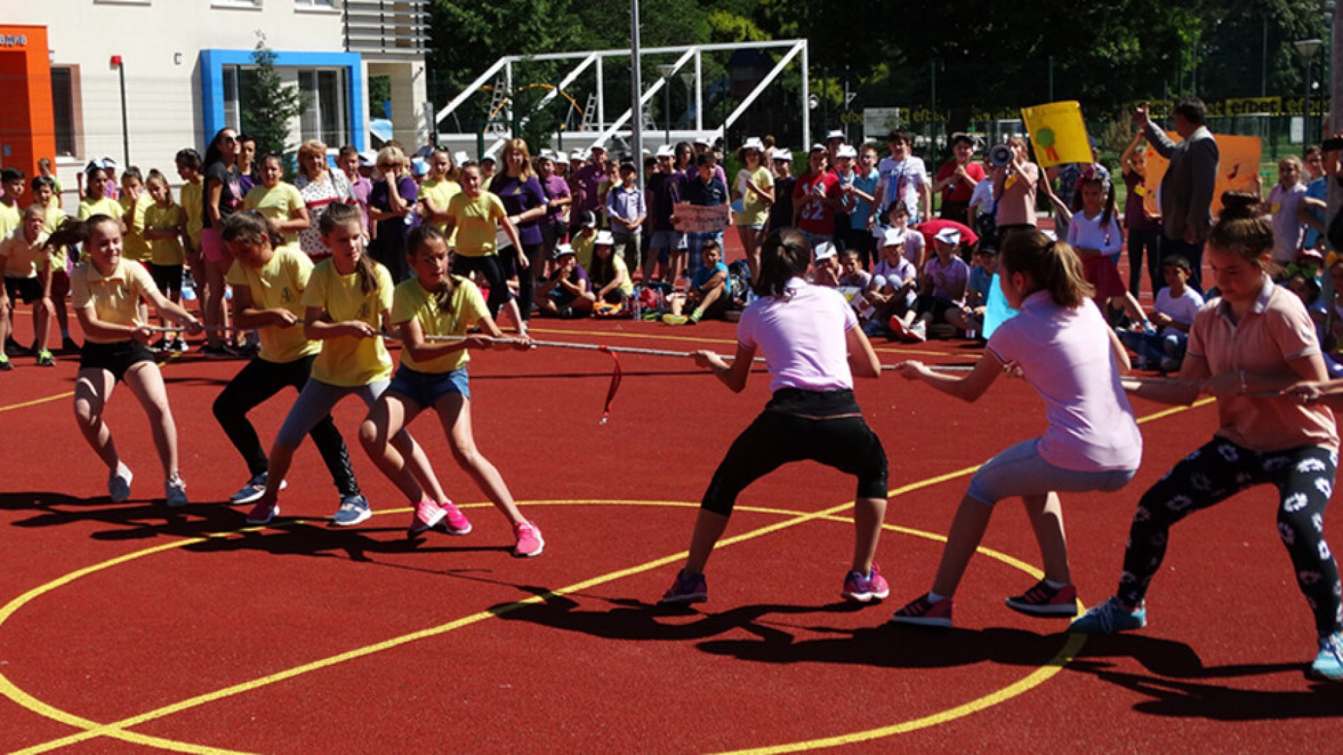 Децата до 18 години могат да спортуват на открито и на закрито - E-Burgas.com