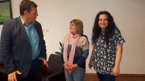 Д-р Бойко Миразчийски, Татяна Георгиева и главната медицинска сестра Татяна Пейчева