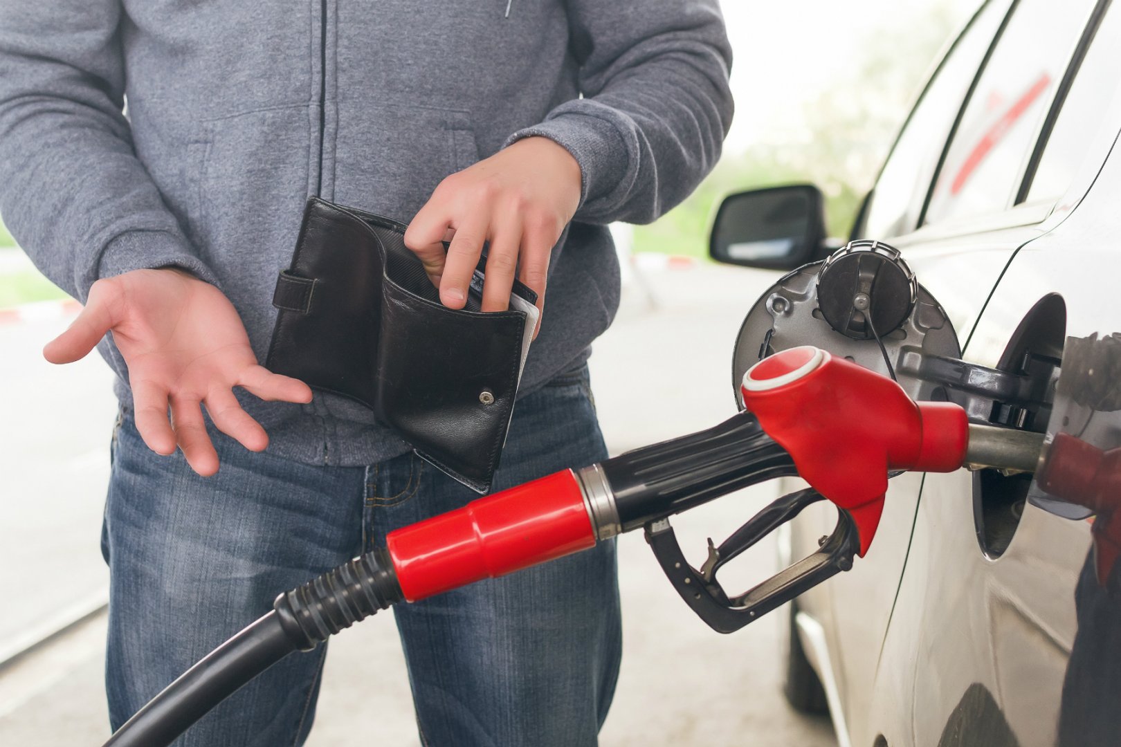 Държавната бензиностанция не била гаранция за по-ниски цени  - E-Burgas.com