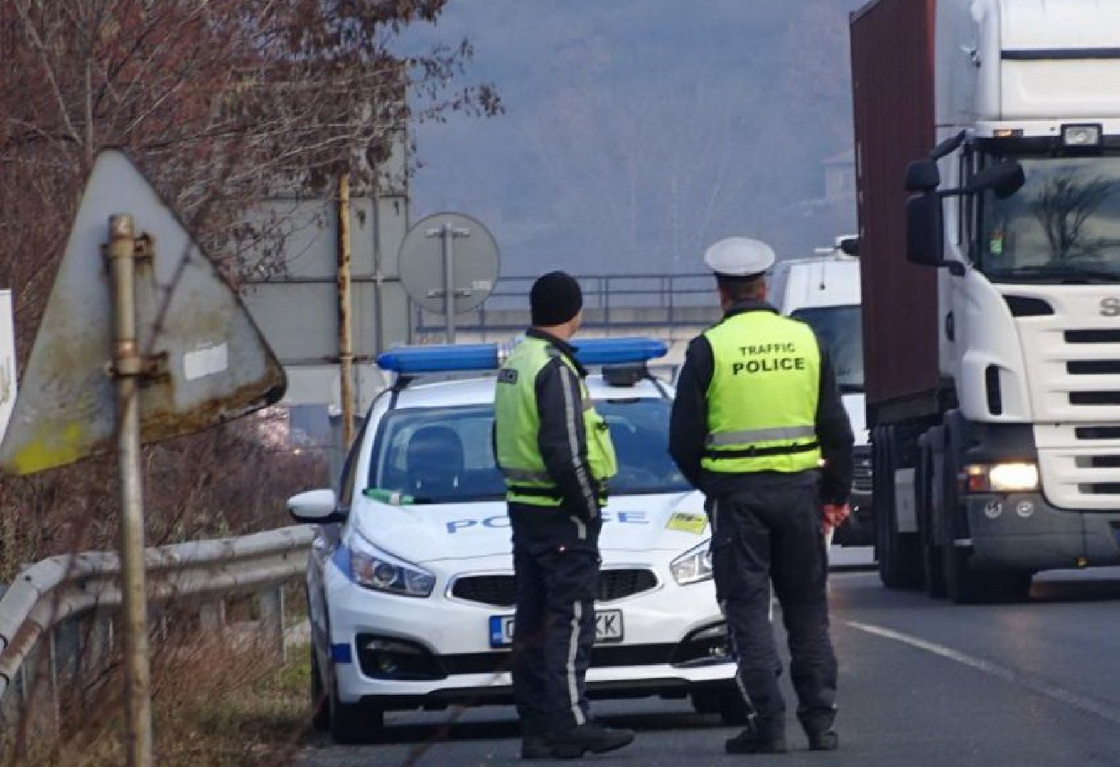 Автомобилната администрация увеличава екипите по граничните пунктове - E-Burgas.com