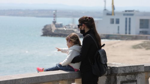 Първите туристи идват на морето още в началото на април - E-Burgas.com