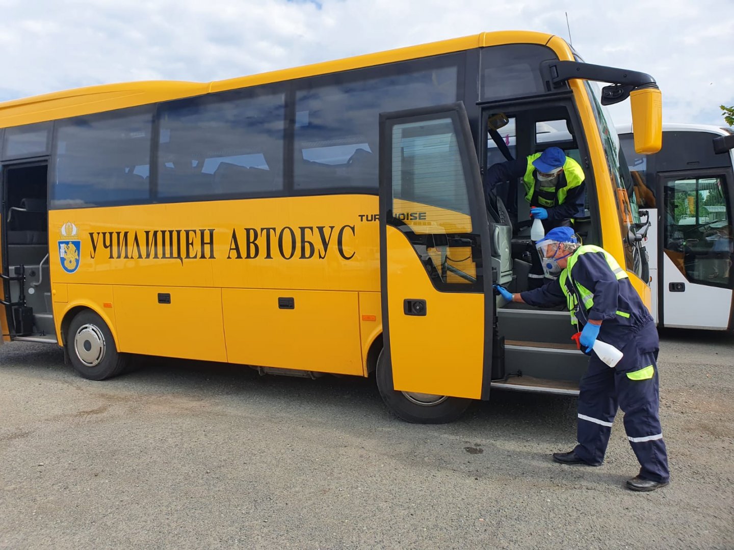 Ученическите автобуси на Бургас са дезинфектирани и отново ще пътуват от понеделник - E-Burgas.com
