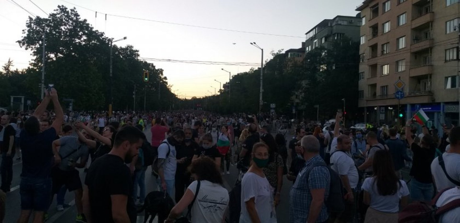 Протестиращите в София блокираха Орлов мост - E-Burgas.com