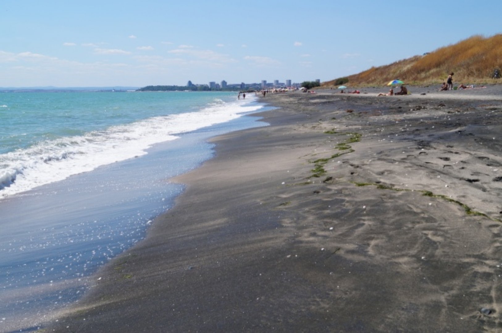 Бургас ще разширява плажовете си, проектант ще се бори с редукцията на пясъка - E-Burgas.com