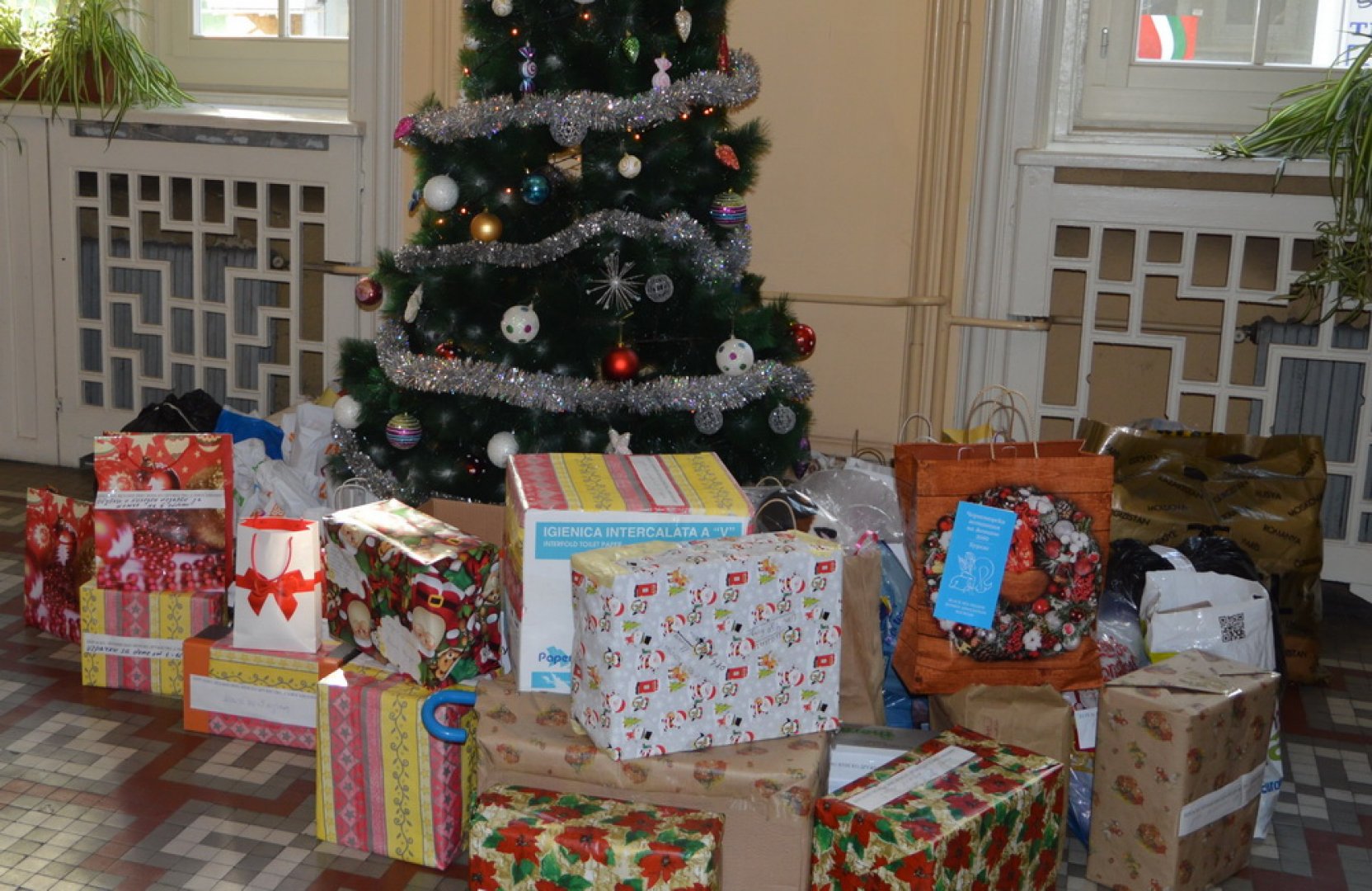 Събират подаръци за деца в риск в Бургас  - E-Burgas.com