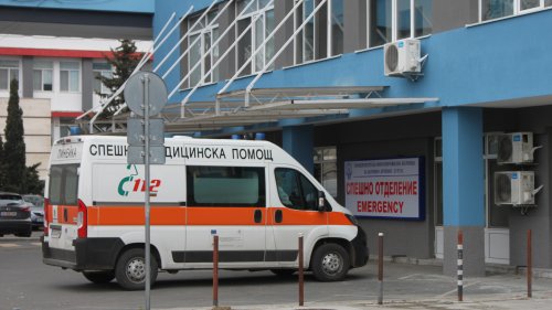 Петима души са в болница след тежка катастрофа на пътя Бургас - Средец - E-Burgas.com