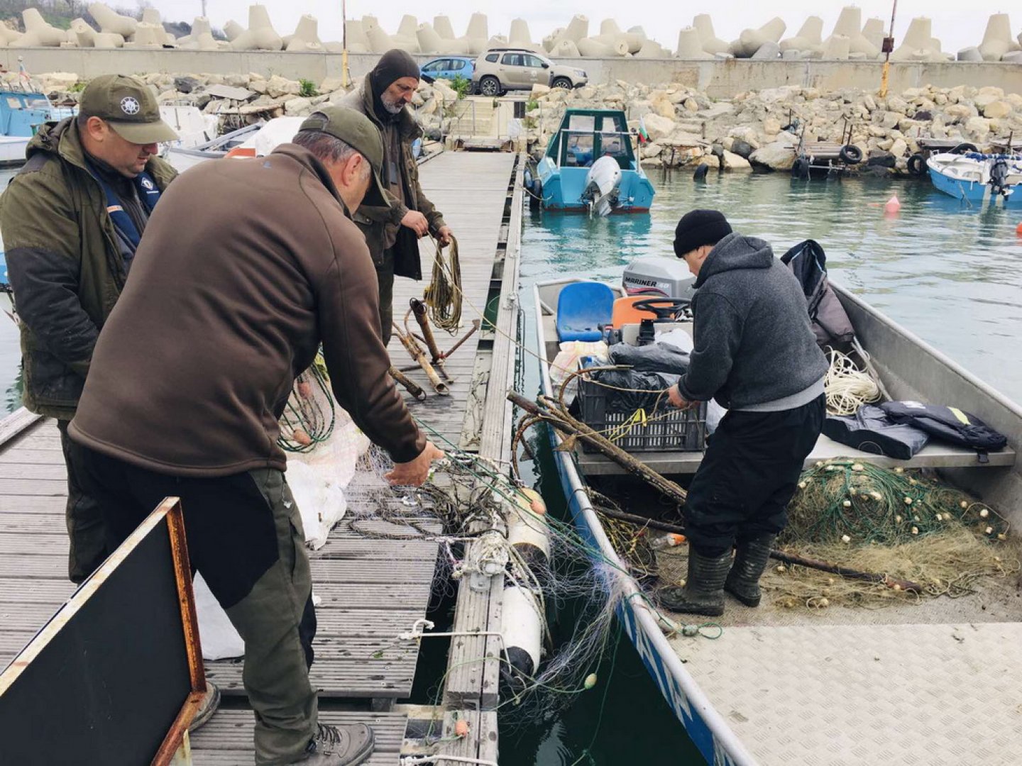 Отново откриха бракониерски мрежи в Черно море - E-Burgas.com