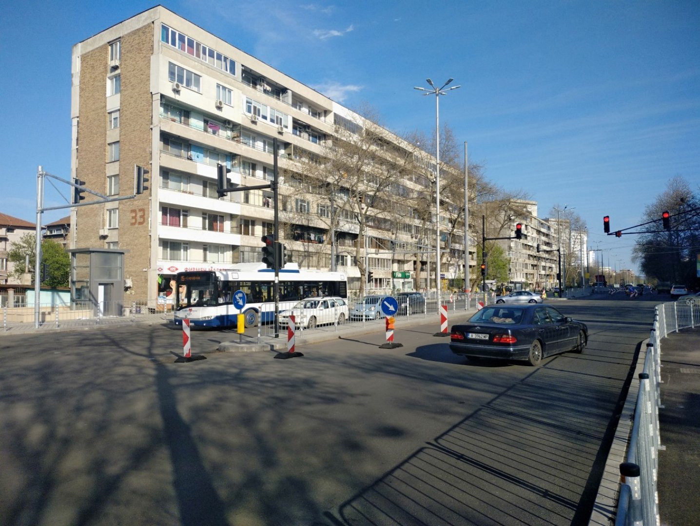 Променят няколко автобусни маршрута заради асфалтиране на кръстовище - E-Burgas.com
