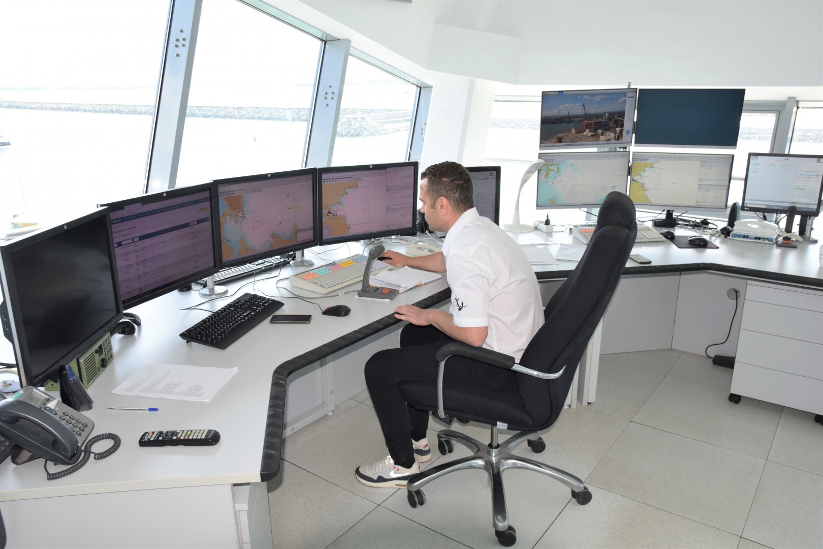 Нова цифрова инфраструктура ще наблюдава и управлява корабния трафик - E-Burgas.com