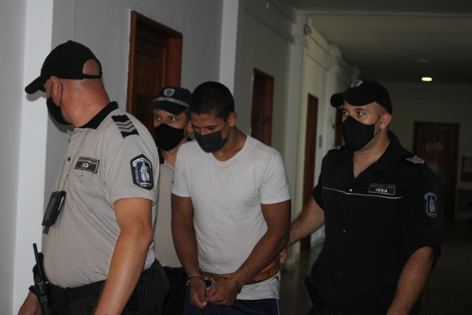 Съдът решава дали да остави обвинения в жестоко убийство Юмер в ареста - E-Burgas.com
