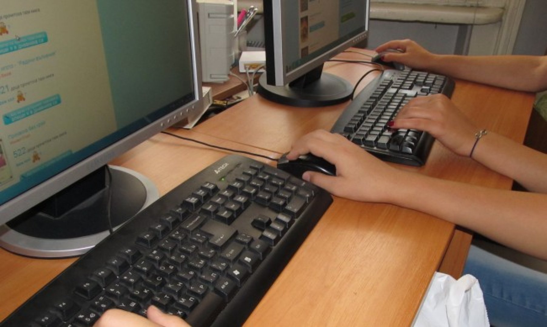 Националният омбудсман въстана срещу онлайн обучението - E-Burgas.com