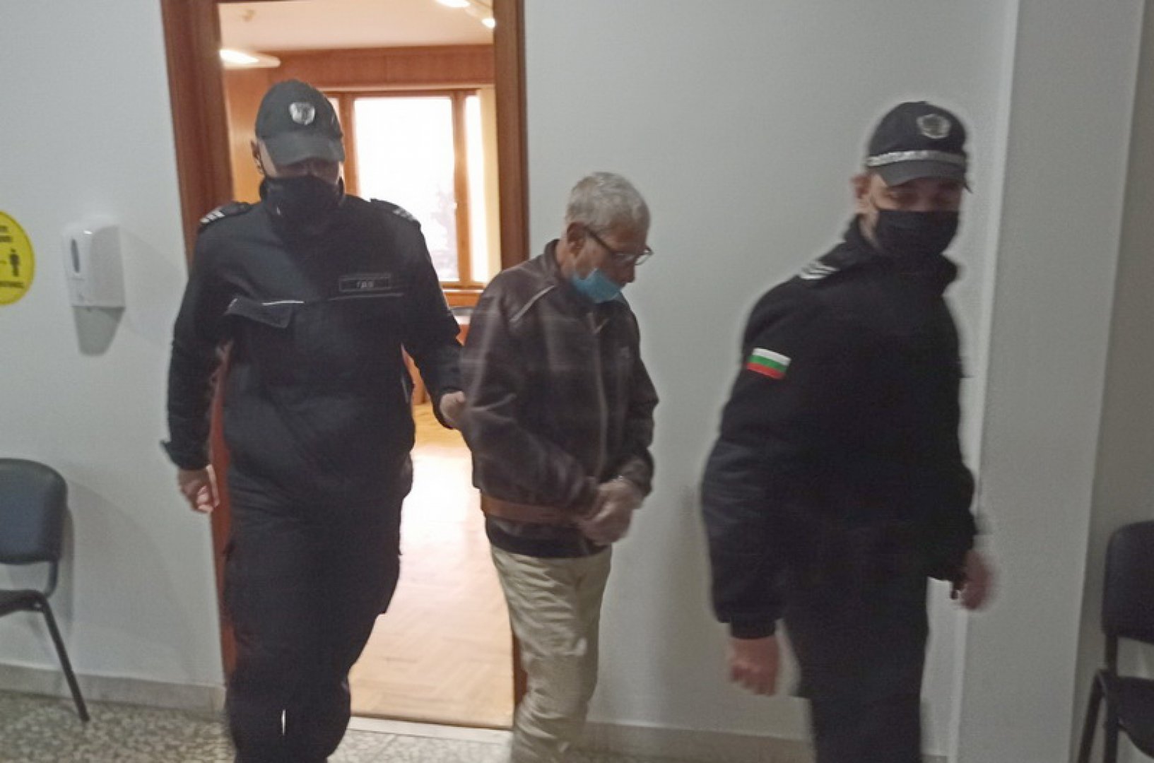 18 години затвор за Альоша от Карнобат, който уби брат си с ножица - E-Burgas.com