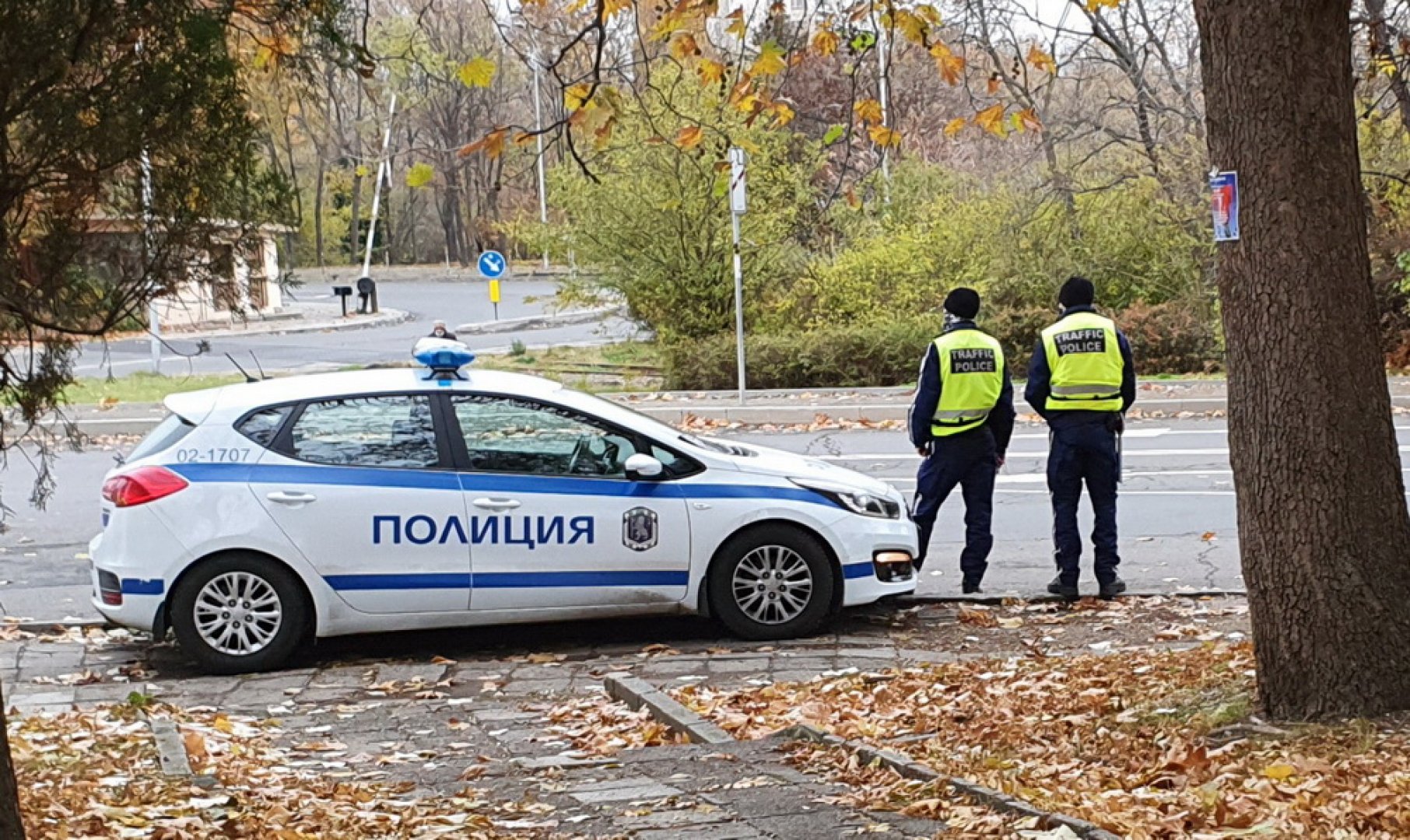 Солидно присъствие на КАТ и полиция около училищата и детските градини - E-Burgas.com
