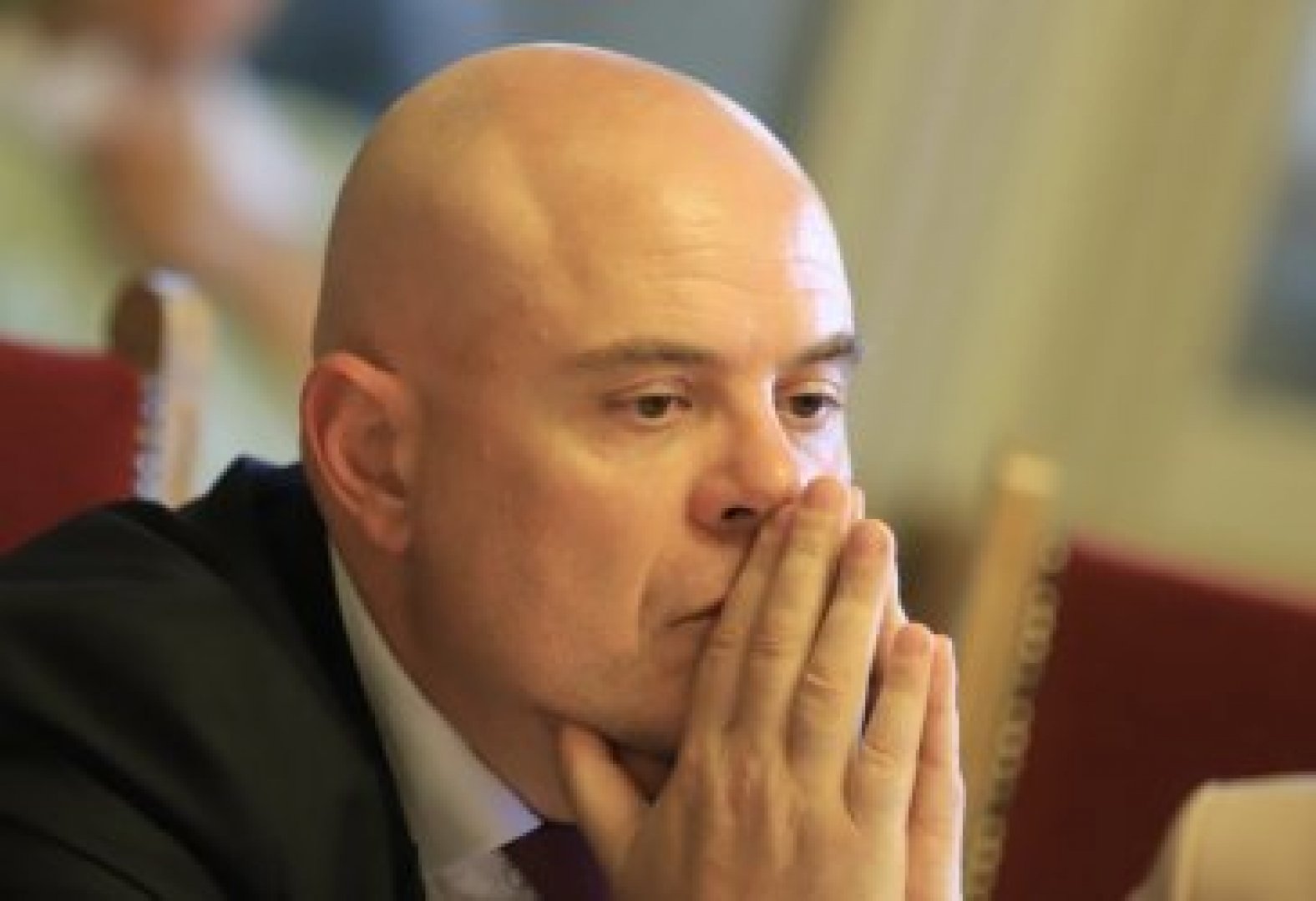 Конституционният съд решава за мандата на Иван Гешев - E-Burgas.com