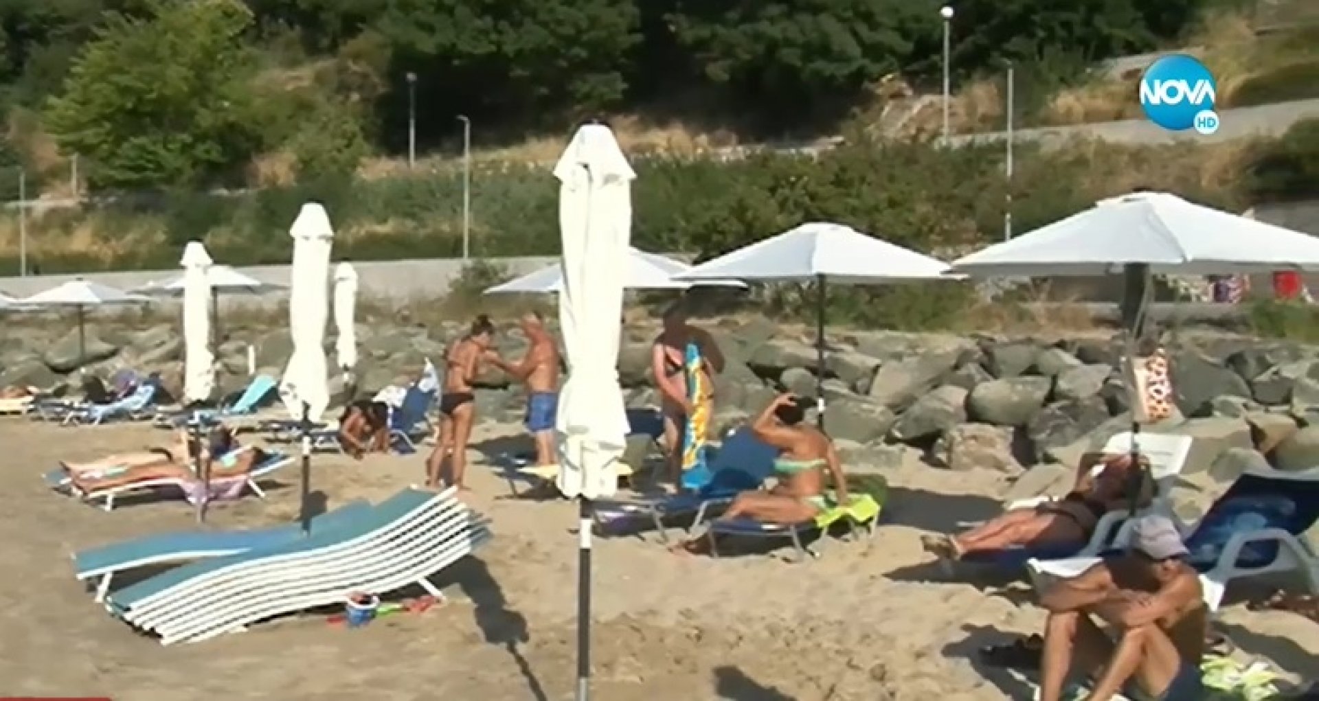 Хотелиер и туристи в спорт за нов плаж в Несебър - E-Burgas.com