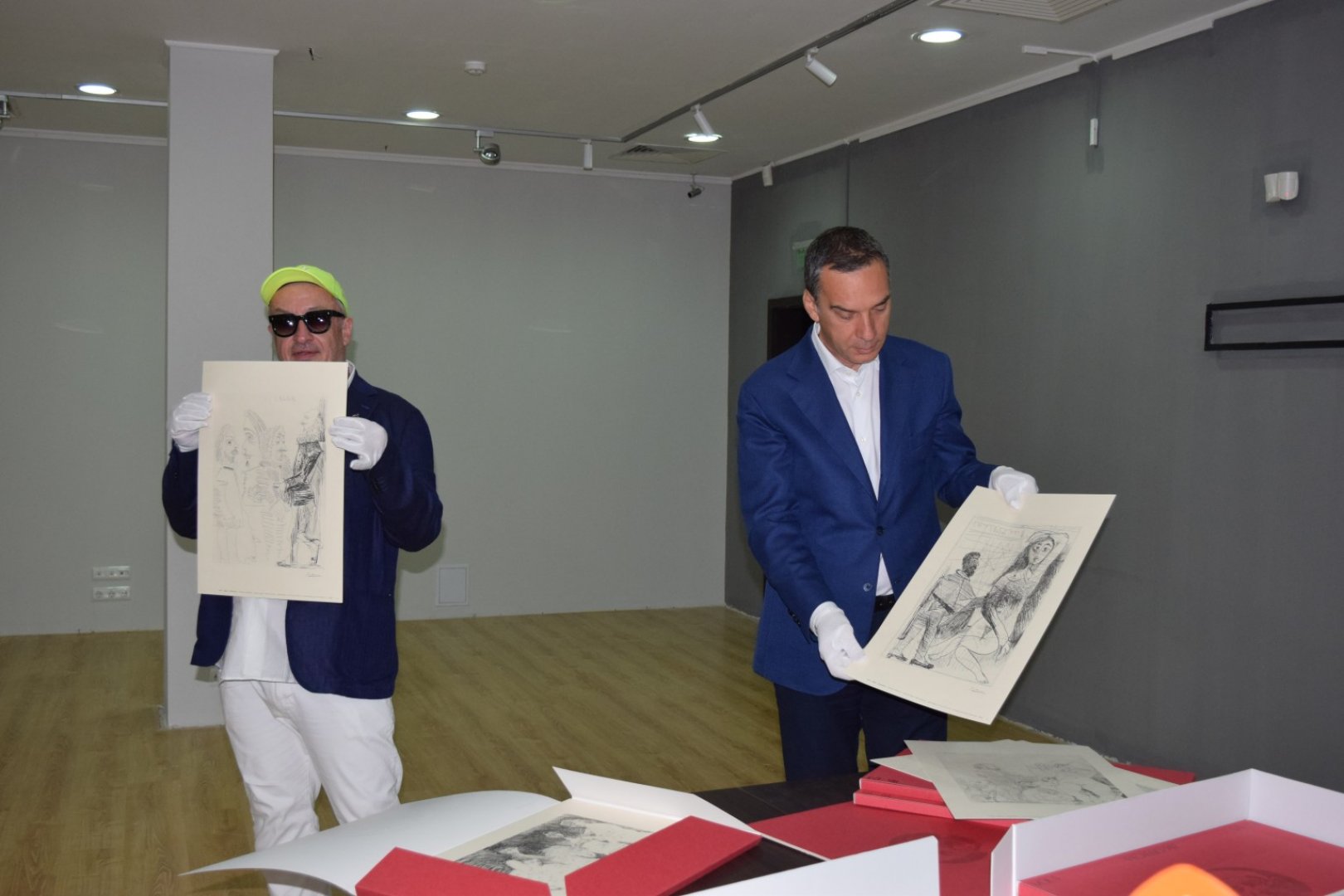 Иво Баев: Общината рекламира изложба с офорти на Пикасо, а показва фотокопия - E-Burgas.com