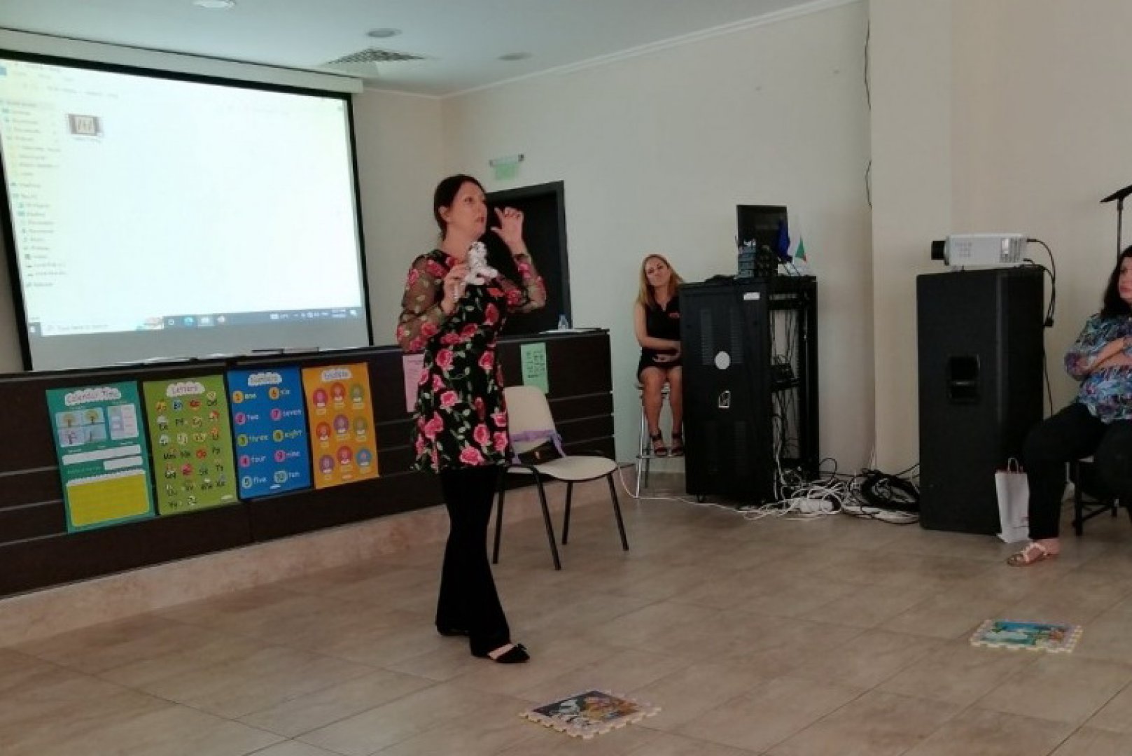 Започна обучението на учители по английски език в Бургас - E-Burgas.com