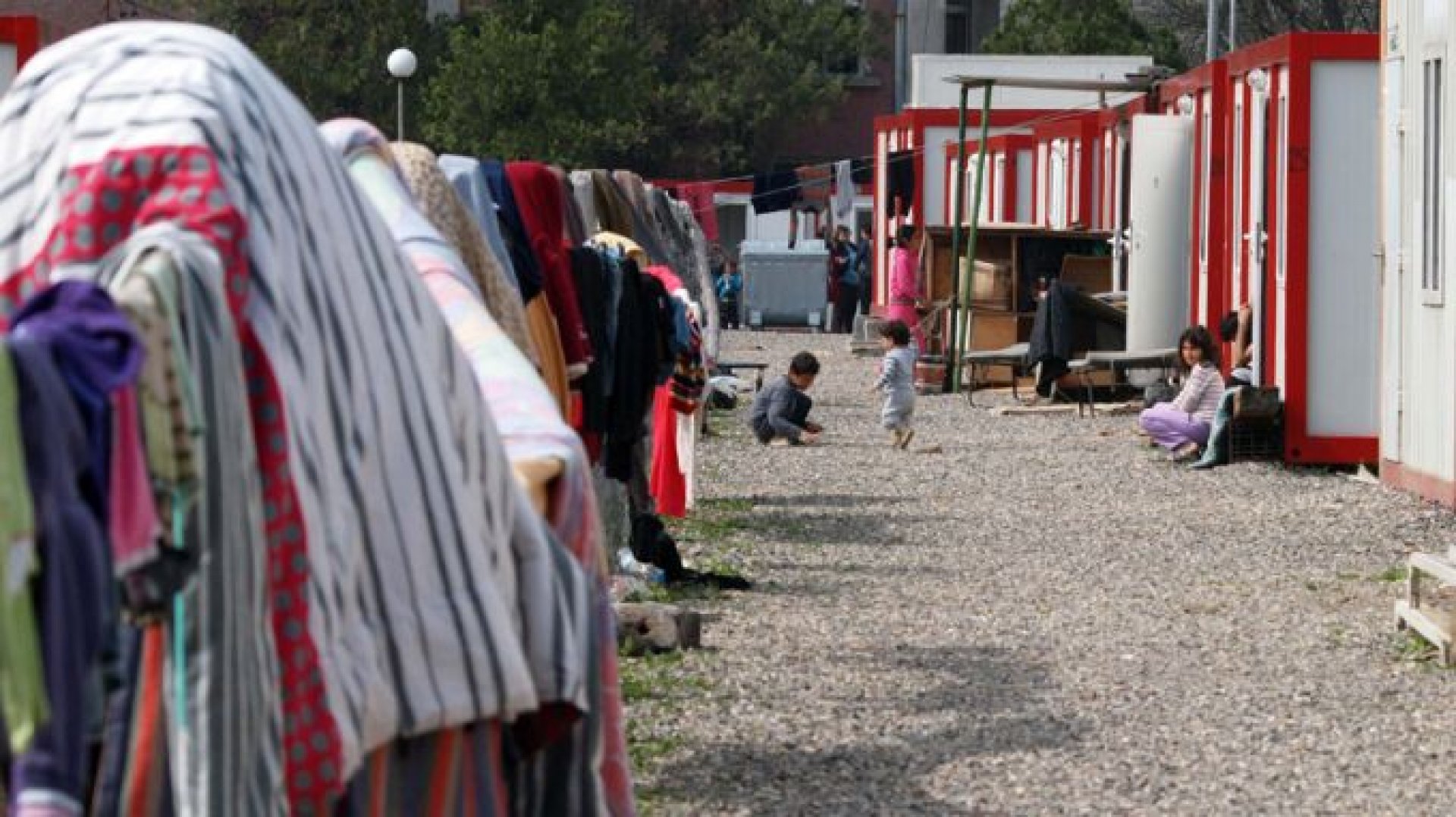 Пик на бежанската криза: Центровете в страната се пукат по шефовете - E-Burgas.com
