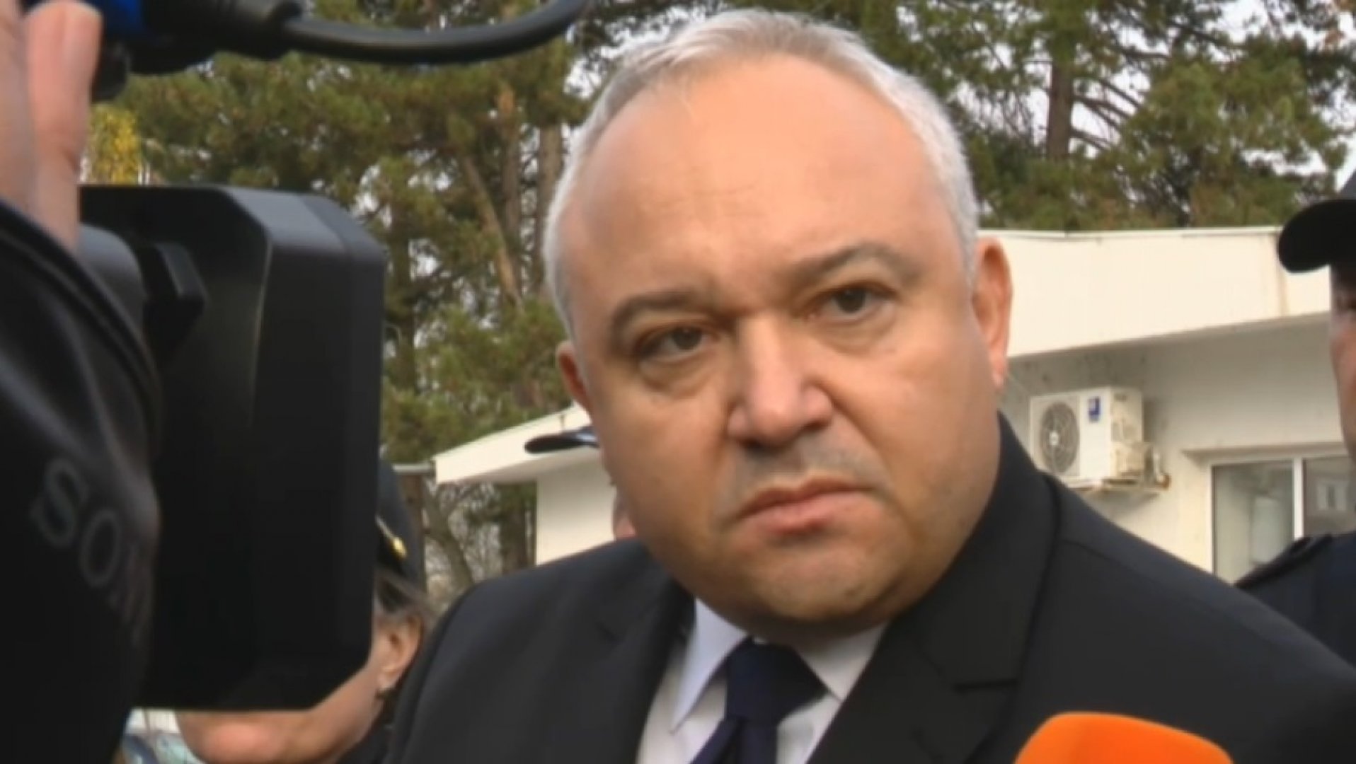 Демерджиев: Ще сме безкомпромисни с тези, които създават опасност за нашите граничари - E-Burgas.com