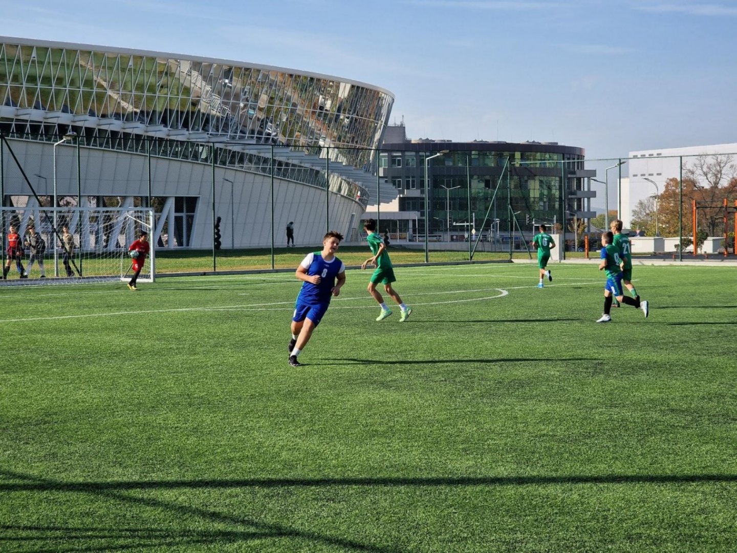 Възобновиха училищните футболни турнири в Бургас - E-Burgas.com