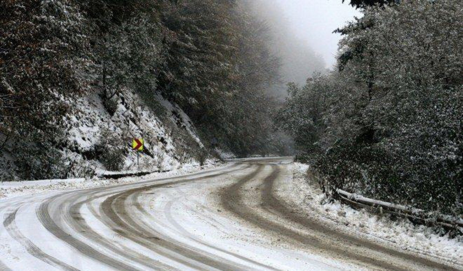 Снегът остава само в планините, но снежната покривка бързо ще се топи   - E-Burgas.com