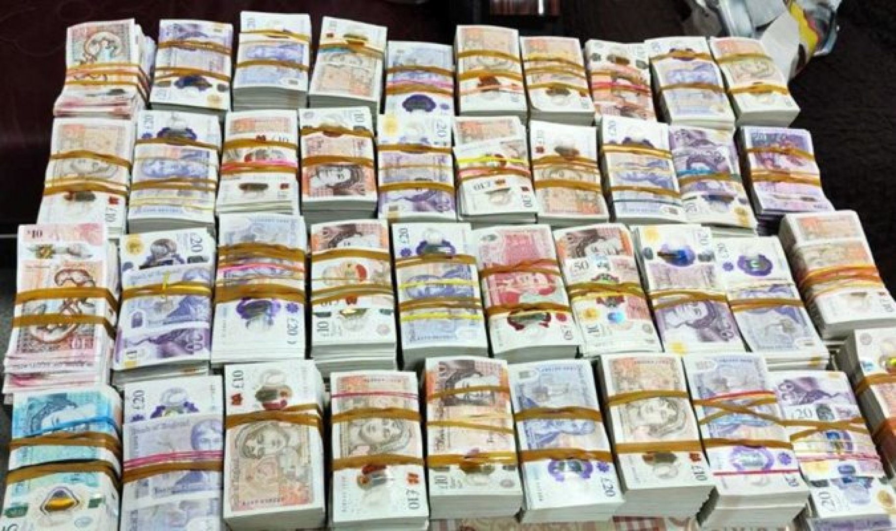 Откриха половин милион лева във валута в камион - E-Burgas.com