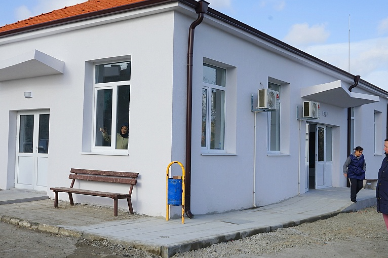 В айтоското село Пещерско се радват на чисто ново читалище  - E-Burgas.com