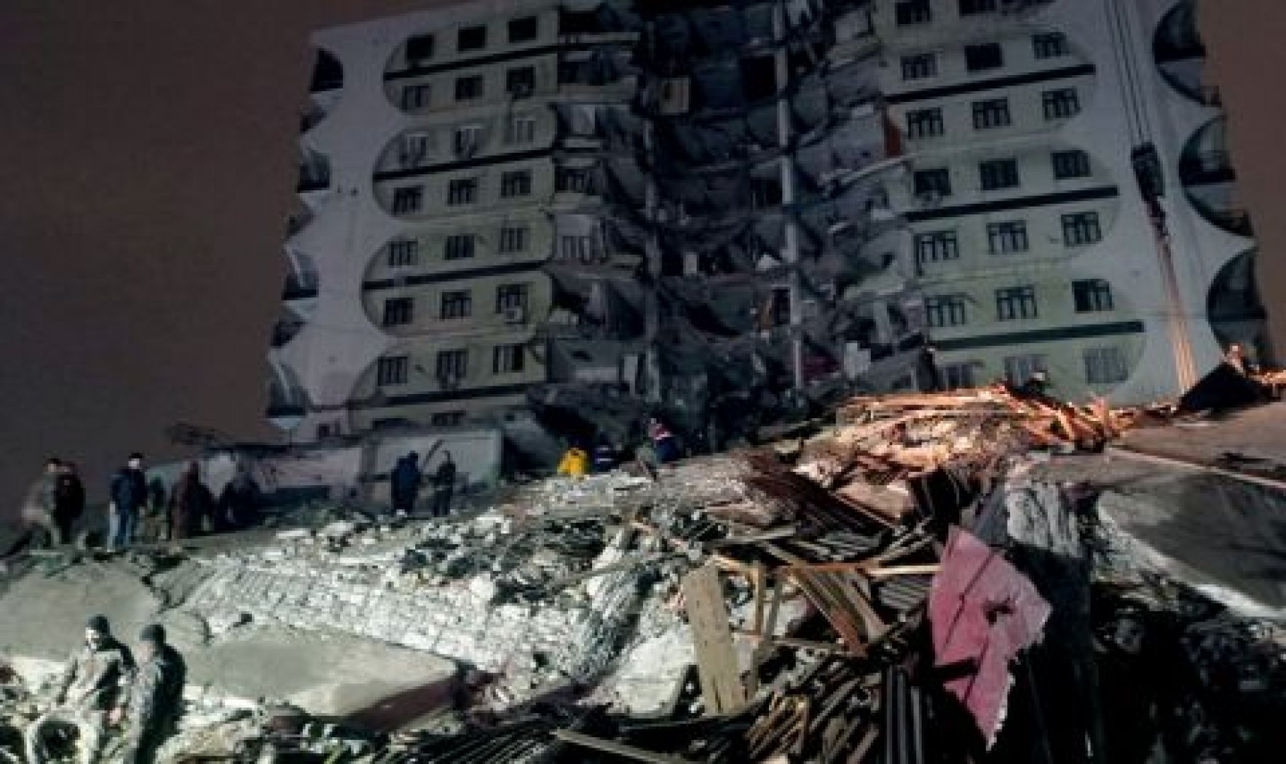Мощно земетресения разтърси Турция, броят на жертвите расте - E-Burgas.com