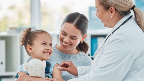 Експерти препоръчват ваксинация и на деца заради делта варианта - E-Burgas.com